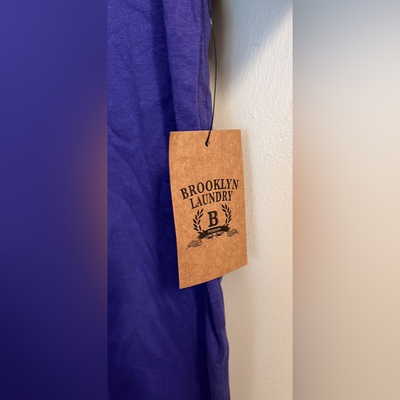 Brooklyn Laundry Vibes Tee 🔥NWT🔥 - Picture 3 of 5